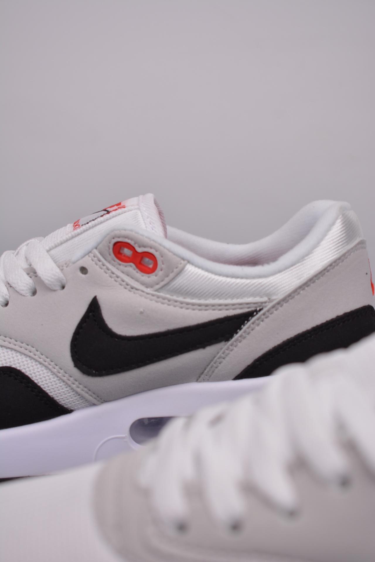 运动鞋, 跑步鞋, Nike Air Max 1, Air Max 1 - Nike Air Max 1 PRM 复古休闲跑步鞋 官方同步上架 真标原盒 原底原面 正确版型 原版开发 精准细节 市面最高版本 官方货号：DQ3989 101V
