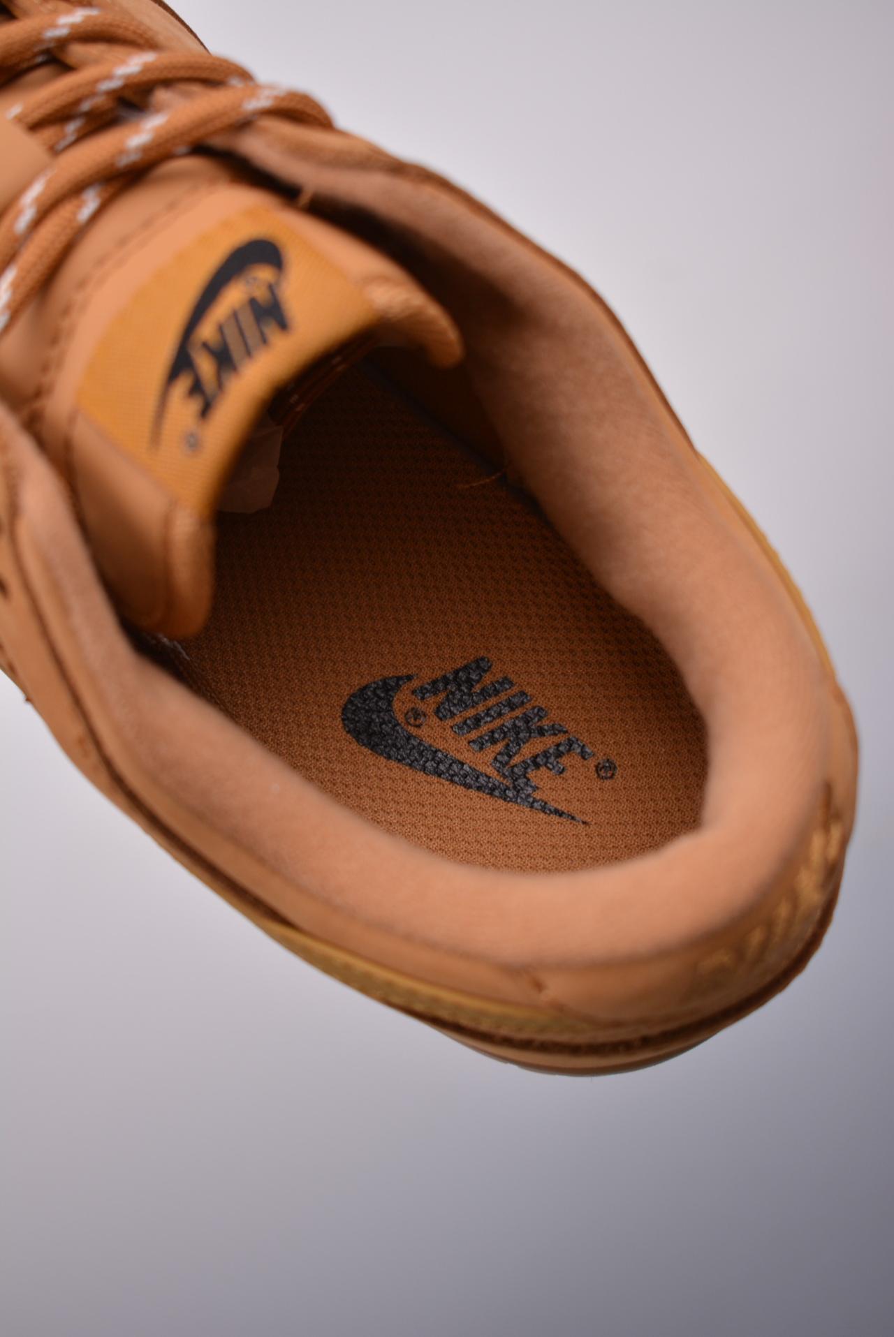 运动鞋, 篮球鞋, 球鞋, SB Dunk Low, Nike SB Dunk Low - Nike SB Dunk Low 小麦 鞋款 CJ9179 200HS 尺码：36 36.5 37.5 38 38.5 39 40 40.5 41 42 42.5 43 44 44.5 45