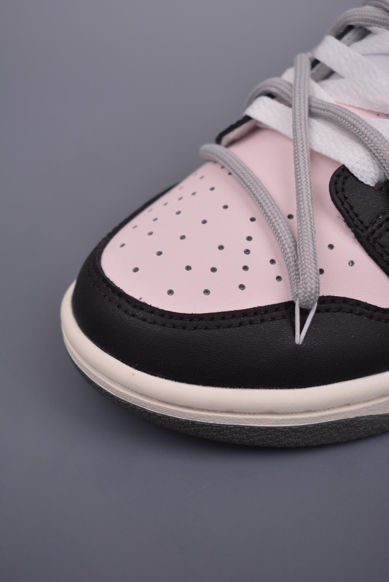 - Nike SB Dunk Low 甜心辣妹 情人节黑粉 鞋帮高度：解构抽绳鞋带 颜色：情人节黑粉 货号：DD1503 117OD