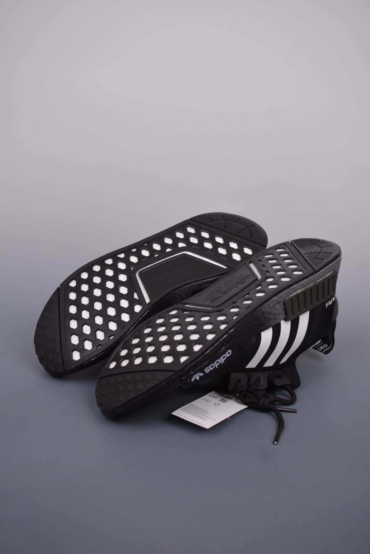 运动鞋, adidas NMD, adidas - Adidas NMD _R1 透气网面 虎扑版本 专柜同步上架 现货仓储 全年稳定现货供应 原装进口Boost原料 永不发黄氧化 官方货号: GZ9262DD