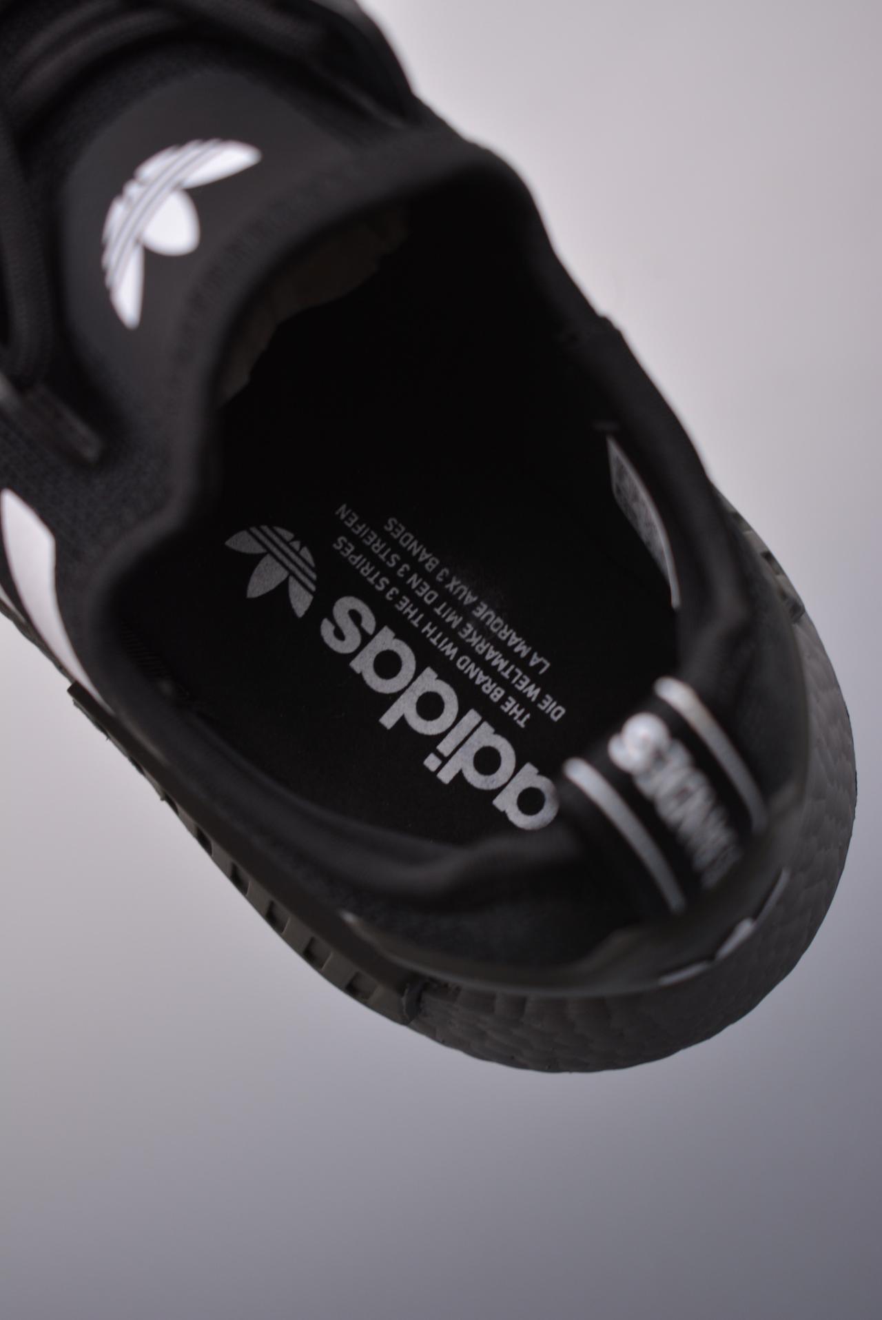 运动鞋, adidas NMD, adidas - Adidas NMD _R1 透气网面 虎扑版本 专柜同步上架 现货仓储 全年稳定现货供应 原装进口Boost原料 永不发黄氧化 官方货号: GZ9262DD