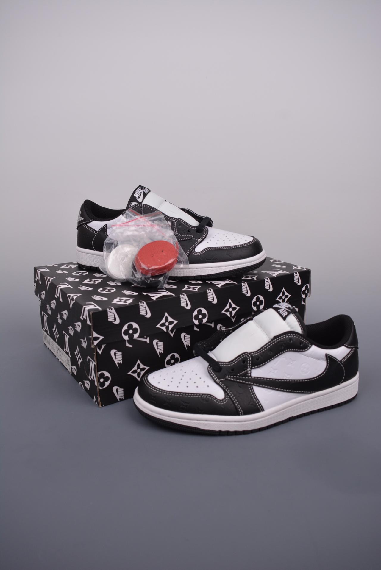 运动鞋, 服装, 倒钩, Air Jordan 1 Low, Air Jordan 1 - Fragment x Travis Scott x Air Jordan 1 Low 三方联名倒钩 蓝色 倒钩鞋 官方货号：DM7866 101NCC