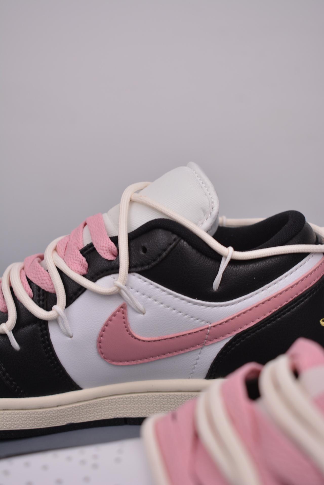 解构, 板鞋, 休闲板鞋, AJ1, Air Jordan 1 Low, Air Jordan 1 - Air Jordan 1 Low 解构抽绳低帮
AJ1乔1低帮休闲板鞋
官方货号：DC0774 200B