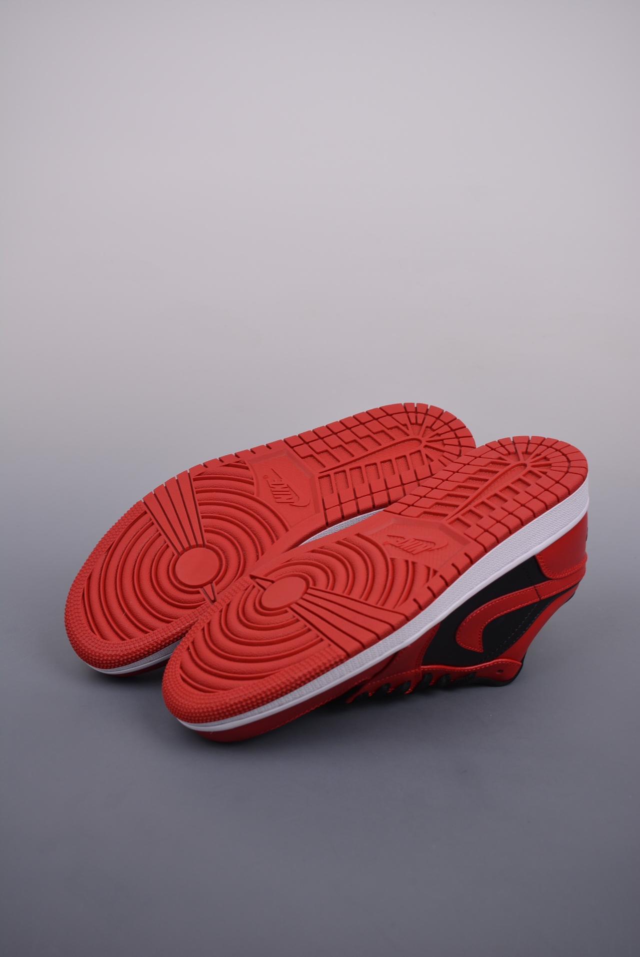 - Air Jordan 1 Low 黑红禁穿 纯原系列 高帮篮球鞋 黑红 网络货号：553558 606GJ