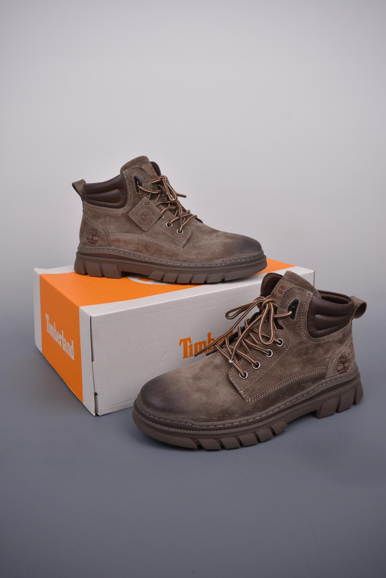 运动鞋, 添柏岚, 天伯伦, Timberland - Timberland添柏岚/天伯伦户外中帮系列 鞋子类型：皮鞋 鞋帮高度：中帮 颜色：无 货号：无