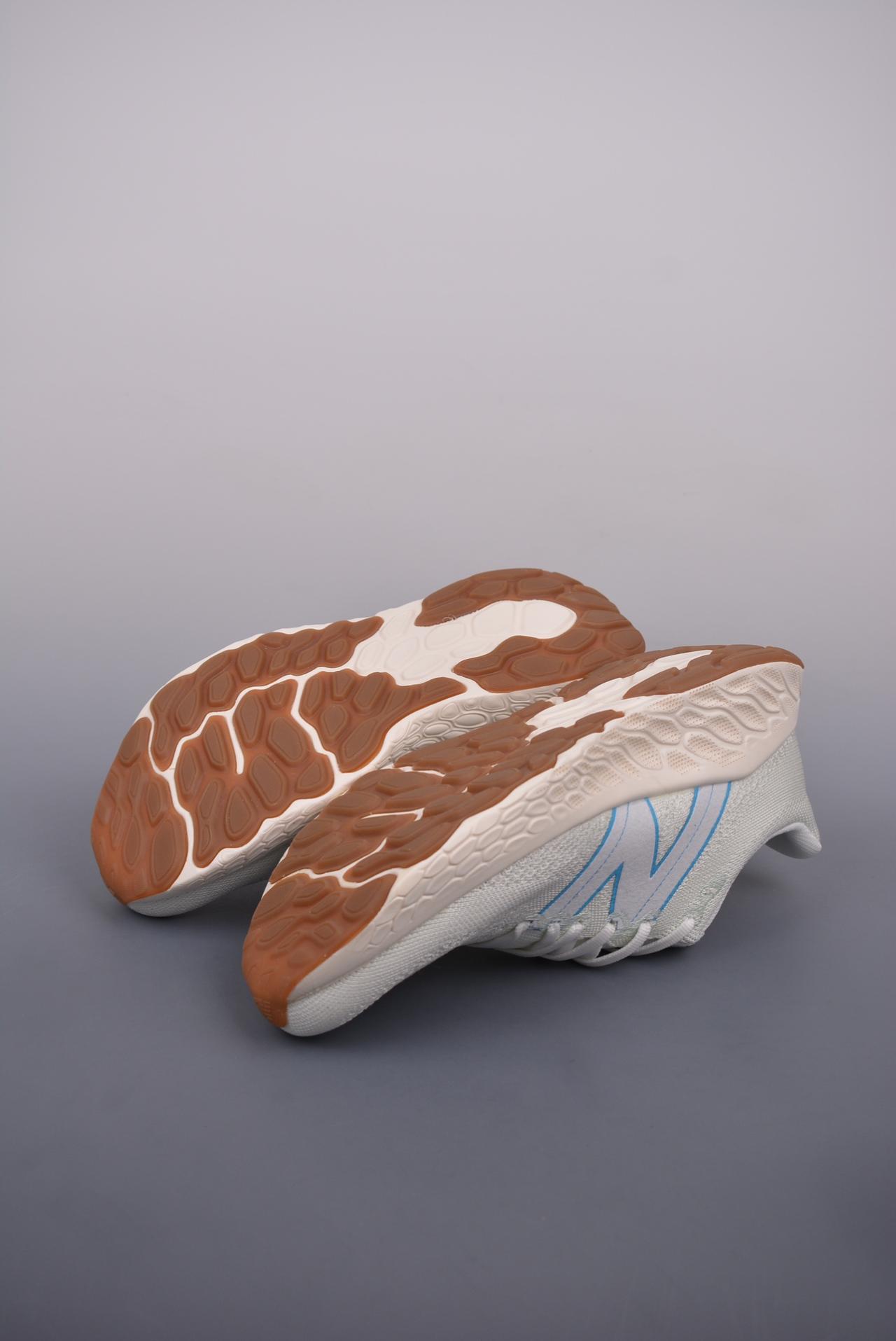 运动鞋, 跑鞋, 跑步鞋, New Balance - New Balance NB Fresh Foam Evoz v2 跑步鞋 低帮 黑色 货号: M108012BMK