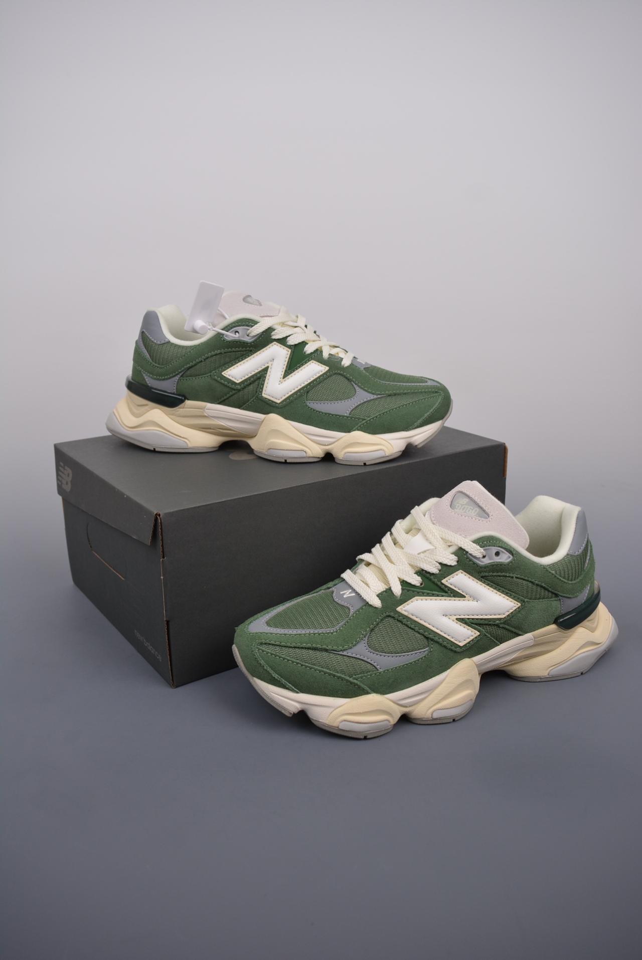 运动鞋, 跑鞋, 慢跑鞋, New Balance - Joe Freshgoods x New Balance NB9060 渠道纯原 联名款 复古休闲运动慢跑鞋 
官方货号: U9060VNGOD
尺码：36-46.5