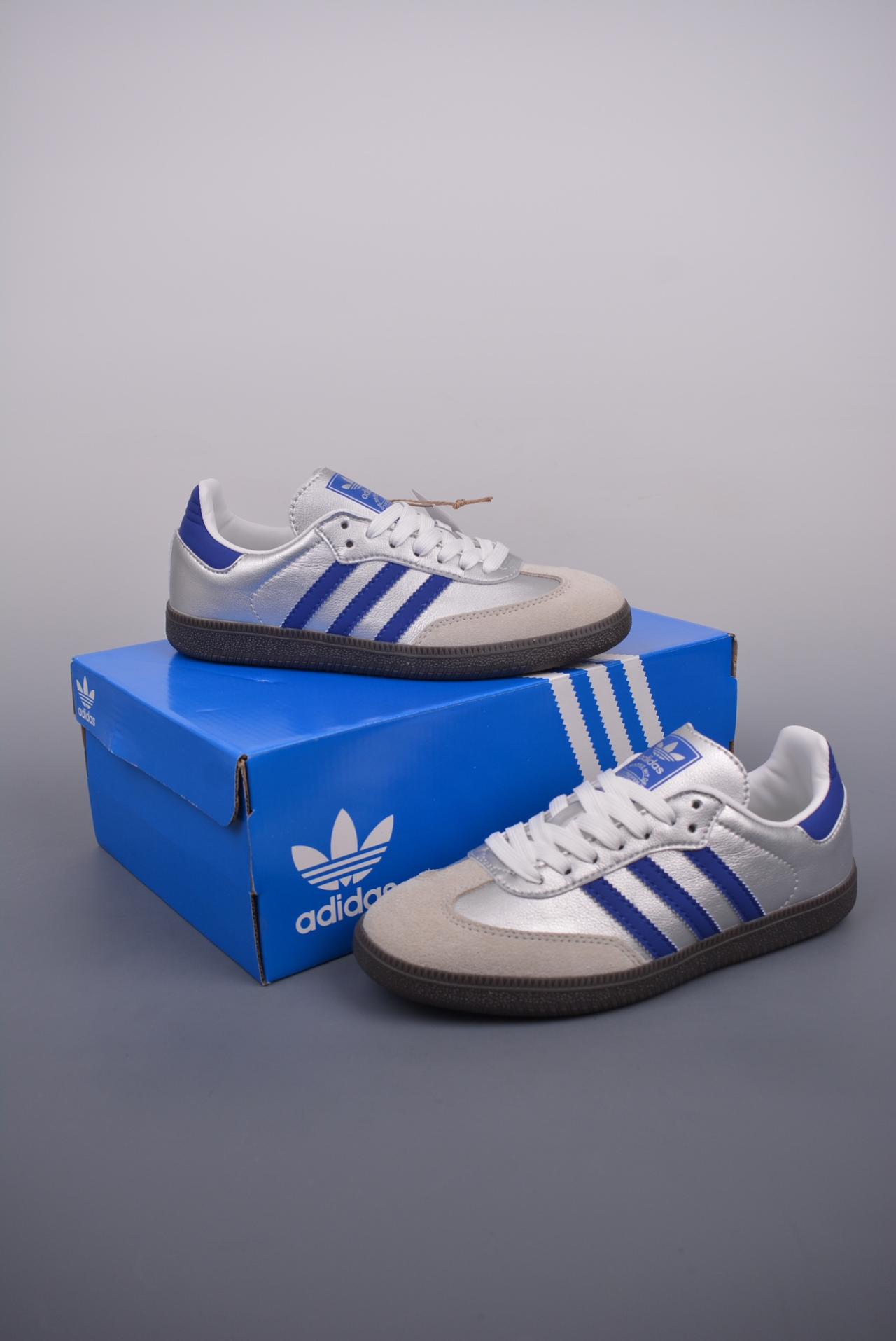 运动鞋, 三叶草, adidas Samba, adidas - Adidas Samba OG 三叶草 鞋帮高度：先行尝鲜版 颜色：桑巴纪念日系列 货号：IG1024HS