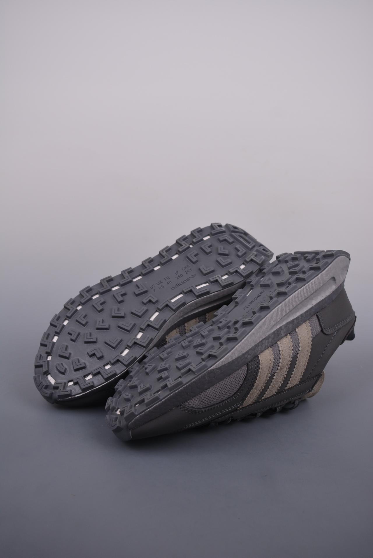 运动鞋, 跑鞋, 慢跑鞋, adidas - adidas Racing E5 Boost Prototype 系列 透气运动慢跑鞋 高帮 白色 官方货号: IF3949XH