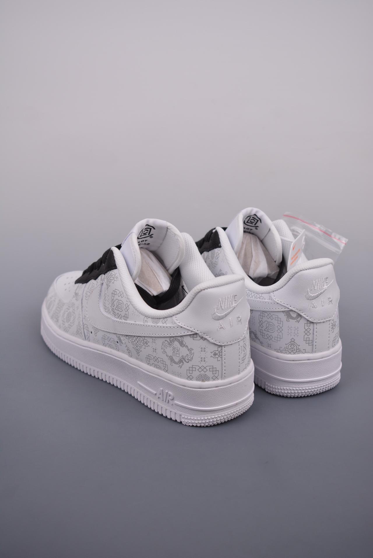 运动鞋, 篮球鞋, 球鞋, 服装, Air Force 1 Low, Air Force 1 - Air Force 1 Low Reacr Qs x CLOT 白丝绸 高帮 篮球鞋 货号：315166 100 3