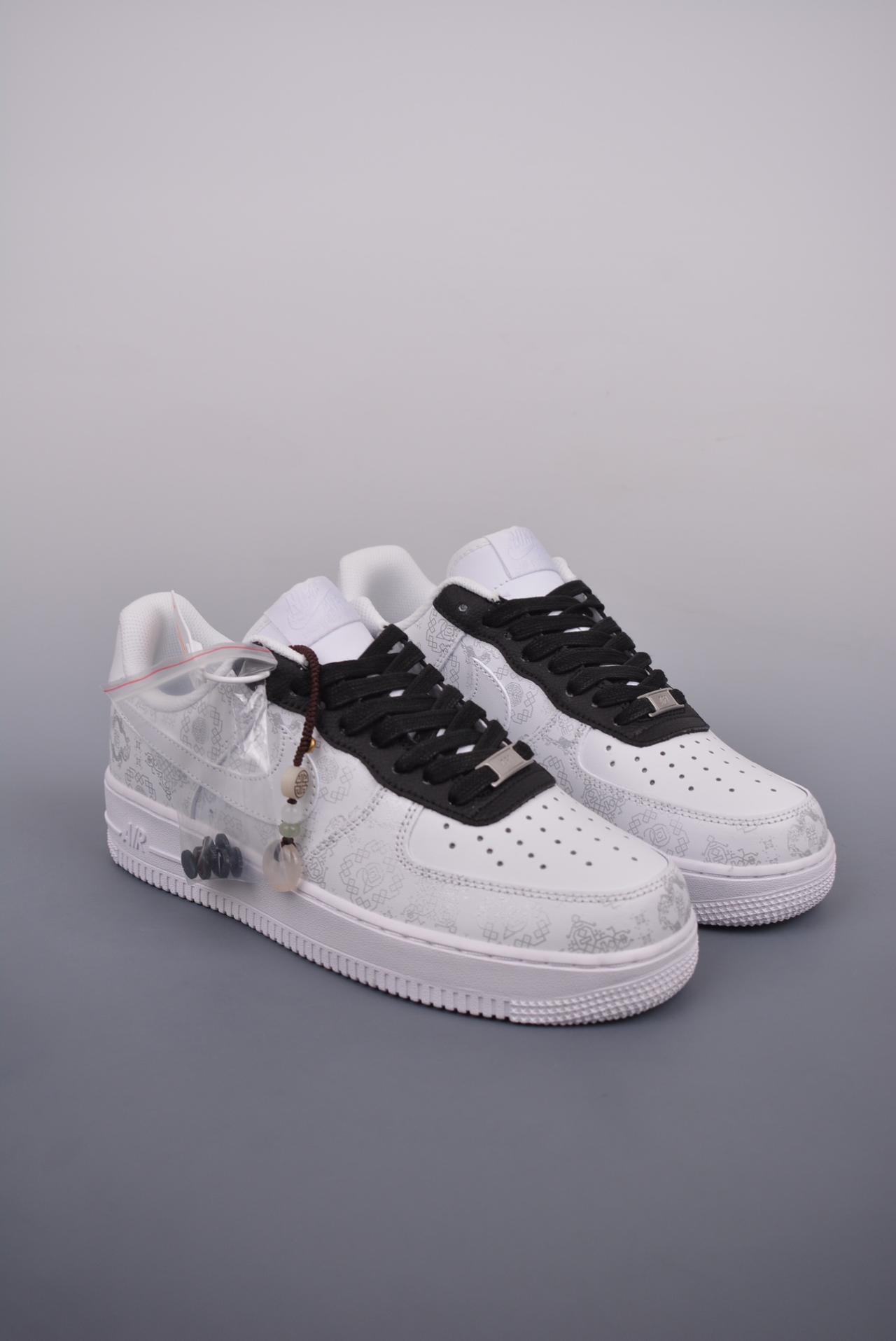 运动鞋, 篮球鞋, 球鞋, 服装, Air Force 1 Low, Air Force 1 - Air Force 1 Low Reacr Qs x CLOT 白丝绸 高帮 篮球鞋 货号：315166 100 3