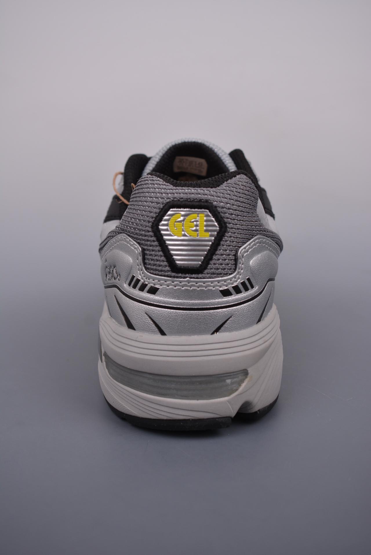 运动鞋, 跑鞋 - Asics Gel-1090 运动休闲透气专业跑鞋 鞋帮高度：中帮 颜色：灰色 官方货号：1203A159 020JS