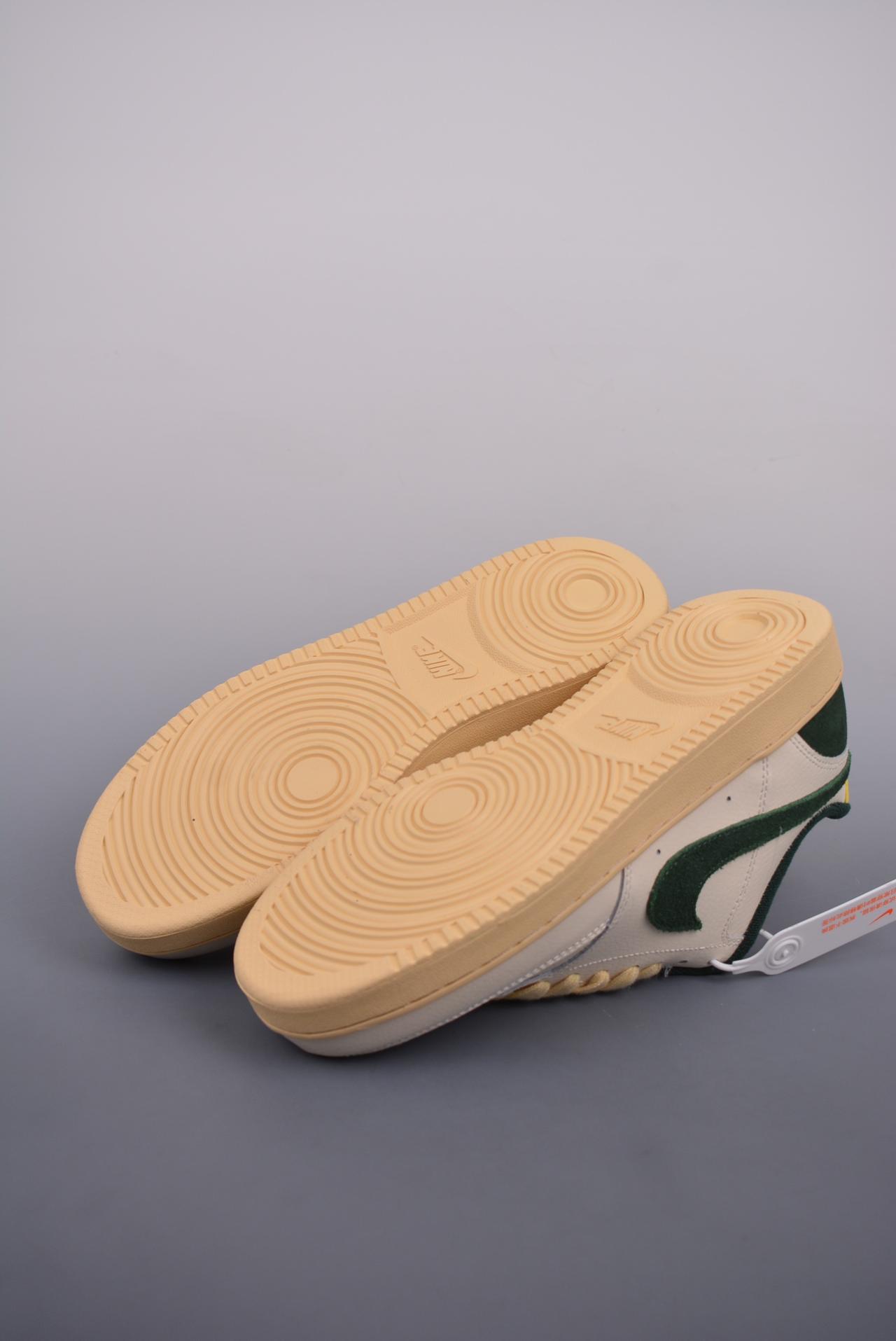 运动鞋, 运动板鞋, 篮球鞋, 球鞋, 板鞋 - NK Court Borough Low 2 FP 品牌：NK 系列：Court Borough Low 2 FP 鞋子类型：低帮百搭透气休闲运动板鞋 鞋帮高度：低帮 颜色：无相关信息 货号：官方货号: FD0320 133XD 码数：36 36.5 37.5 38 38.5 39 40 40.5 41 42 42.5 43 44 45