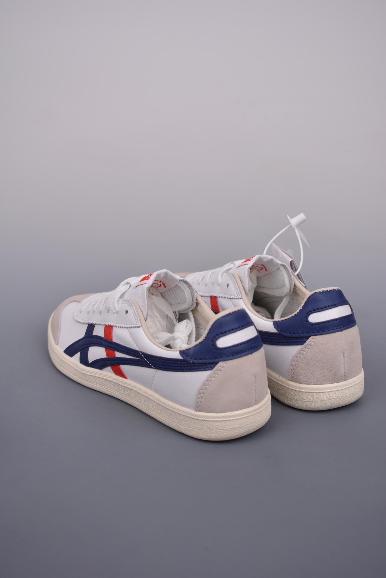 跑鞋 - Onitsuka Tiger Tokuten 休闲跑鞋 低帮 灰色 货号: 1183C095HLD