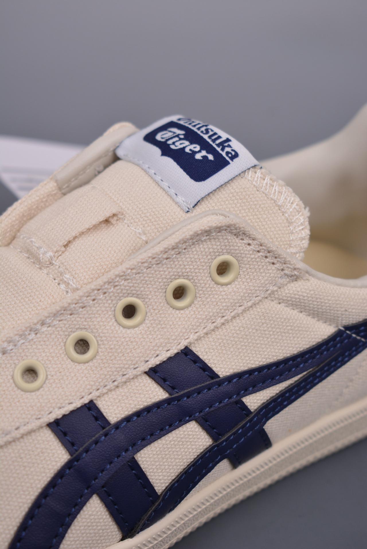 运动鞋, 跑鞋 - 亚瑟士 Onitsuka Tiger Tokuten 低帮休闲跑鞋 鬼塚虎logo标志 灰色、布面 官方货号: 1183C142 200HLD 尺码: 36-45
