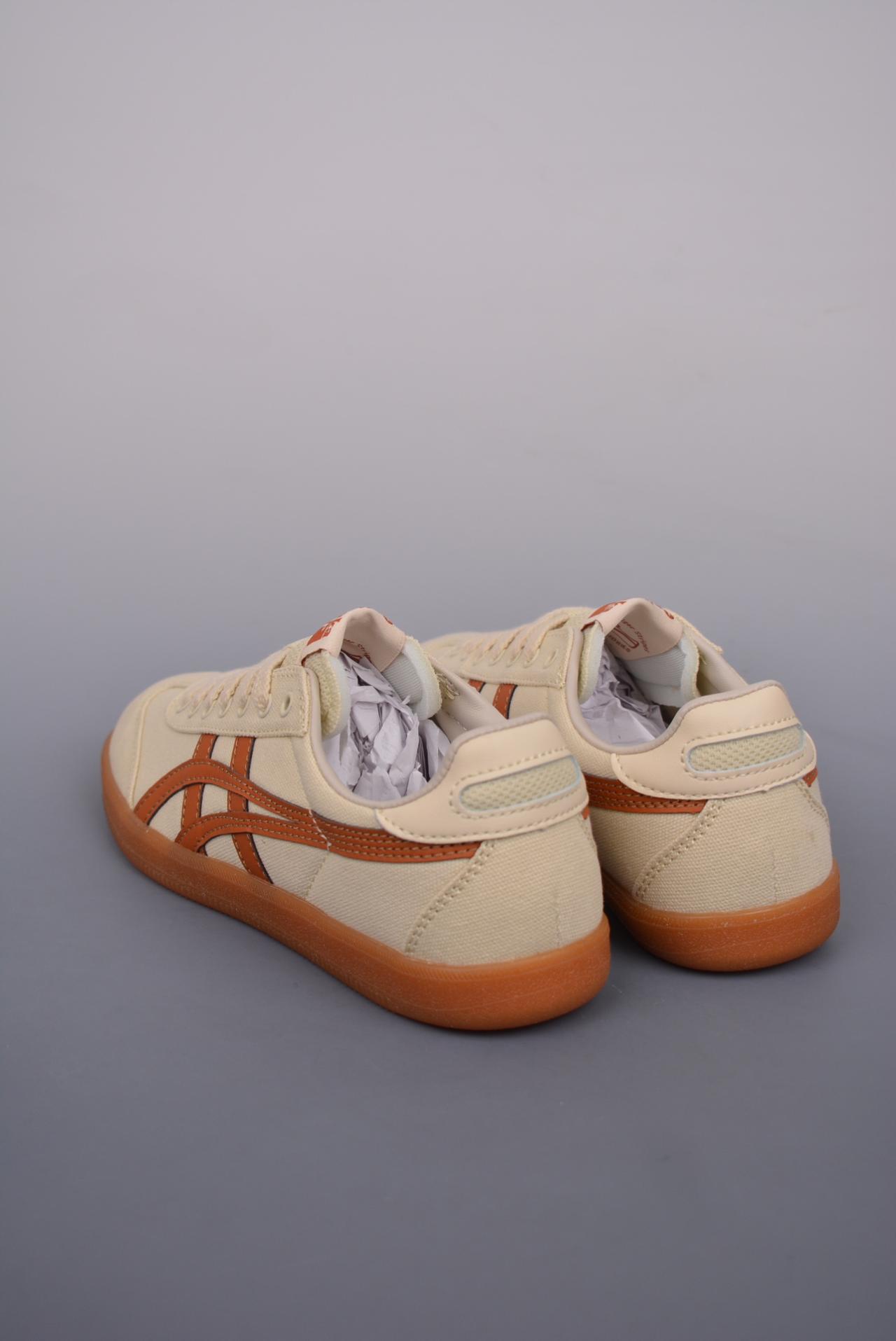 运动鞋, 跑鞋 - Onitsuka Tiger Tokuten 低帮休闲跑鞋 鬼塚虎 布面 灰色 货号: 1183A862 200HLD