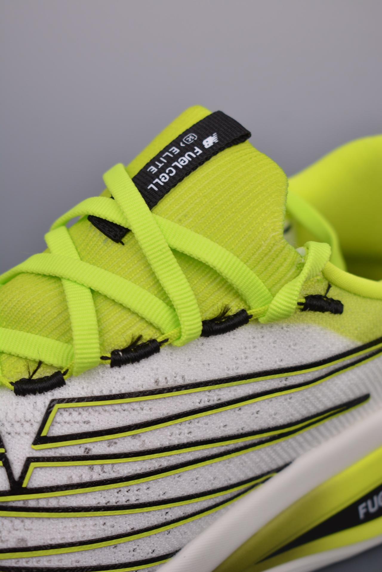 运动鞋, 跑鞋, 跑步鞋, PE, New Balance - New Balance FuelCell Supercomp Trainer V2 跑步鞋 高帮 颜色：无 官方货号：WRCELCT3OD