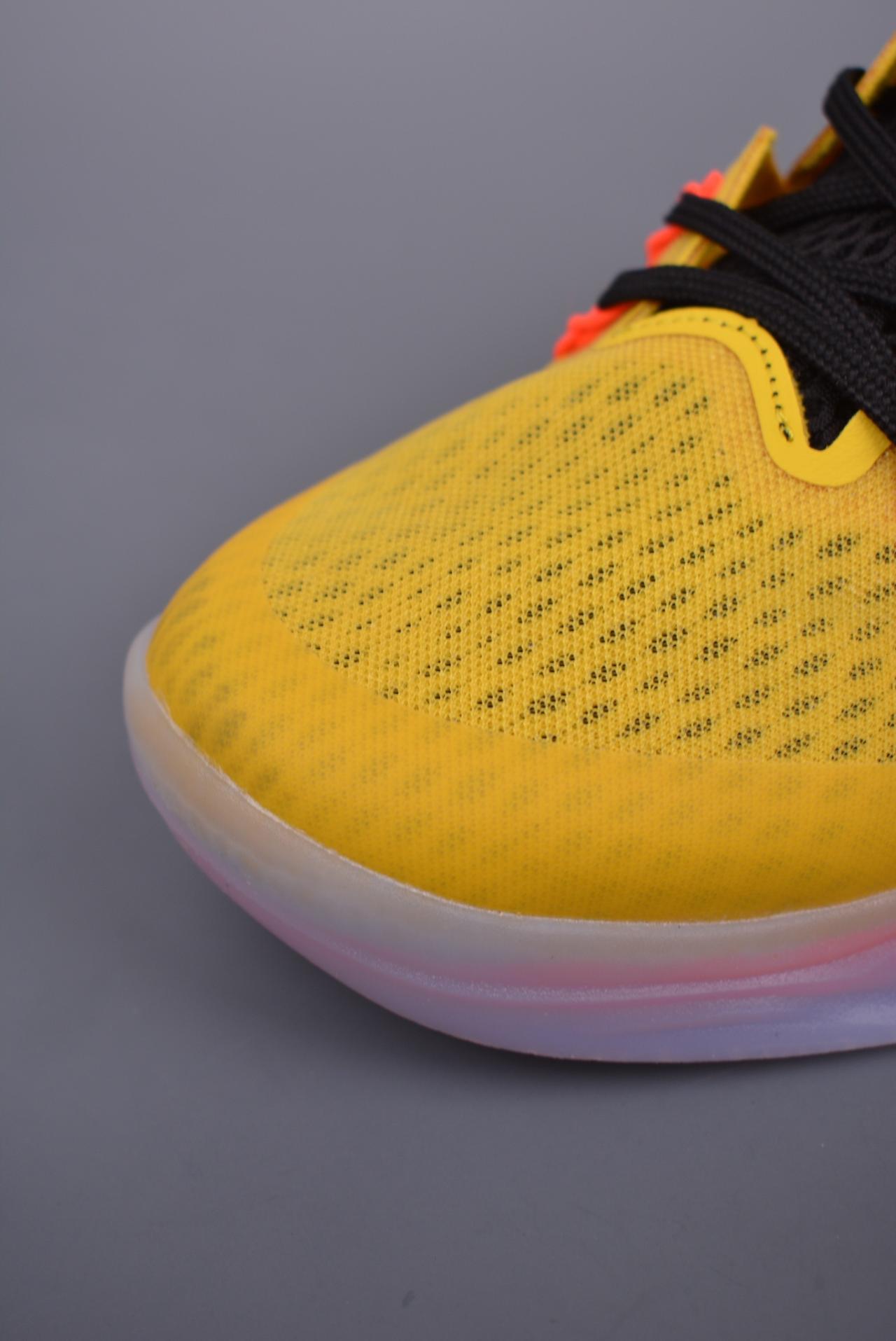 篮球鞋, 球鞋, 实战篮球鞋, Nike - Nike Venomenon 5 毒液5代 低帮篮球鞋

官方货号: 815757 105CF

尺码: 40 40.5 41 42 42.5 43 44 44.5 45 46