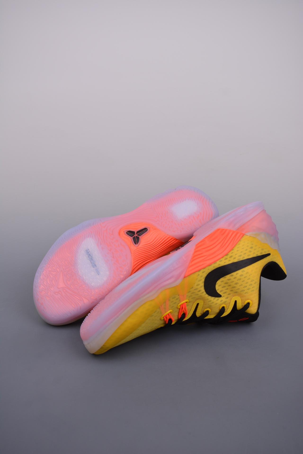 篮球鞋, 球鞋, 实战篮球鞋, Nike - Nike Venomenon 5 毒液5代 低帮篮球鞋

官方货号: 815757 105CF

尺码: 40 40.5 41 42 42.5 43 44 44.5 45 46