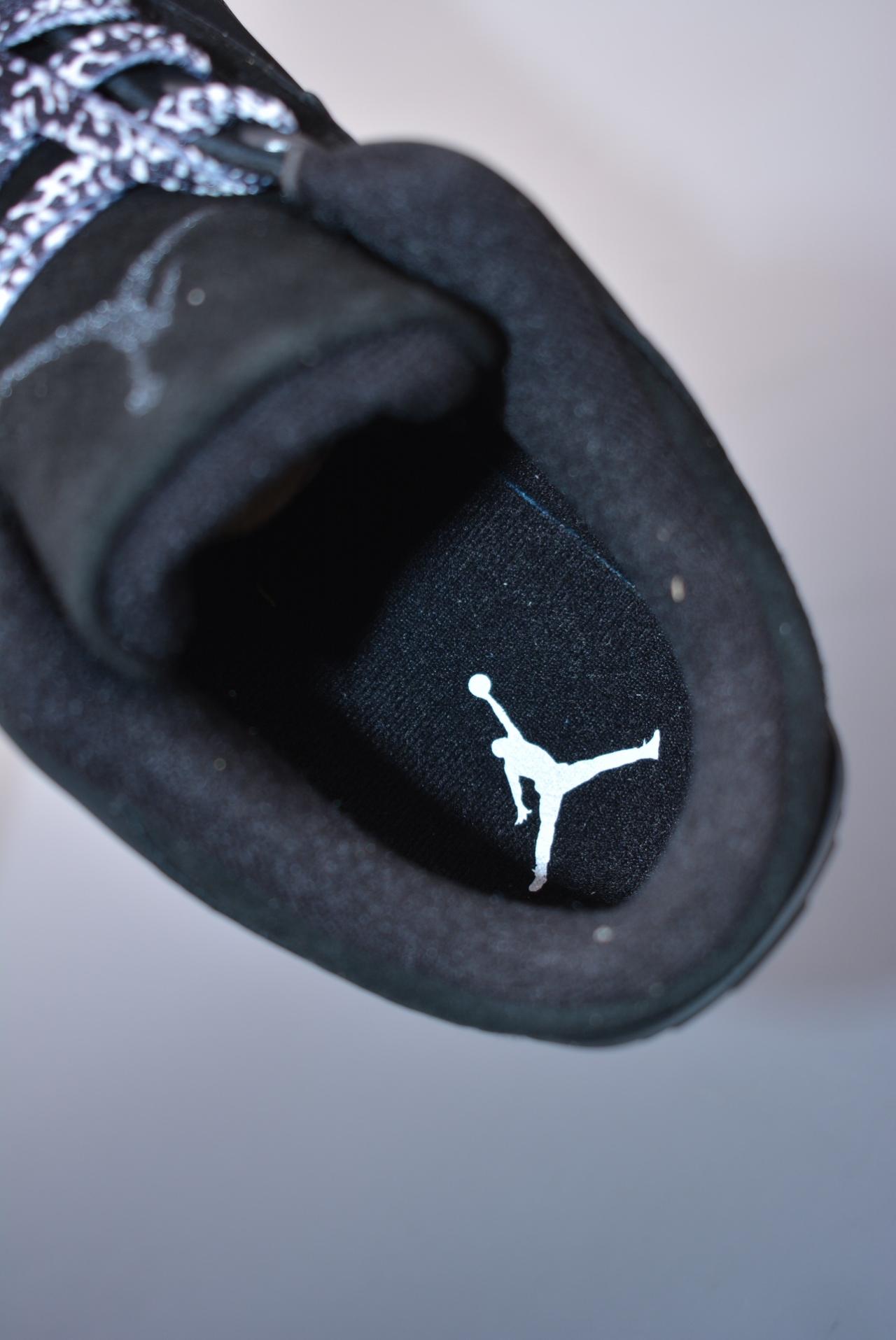 运动鞋, RO, Jordan, Air Jordan 3 Retro, Air Jordan 3, Air Jordan - Air Jordan 3 Retro Low 鞋帮高度：低帮 系列：Retro 品牌：Air Jordan 鞋子类型：运动鞋 颜色：无 货号：CK9246 168B