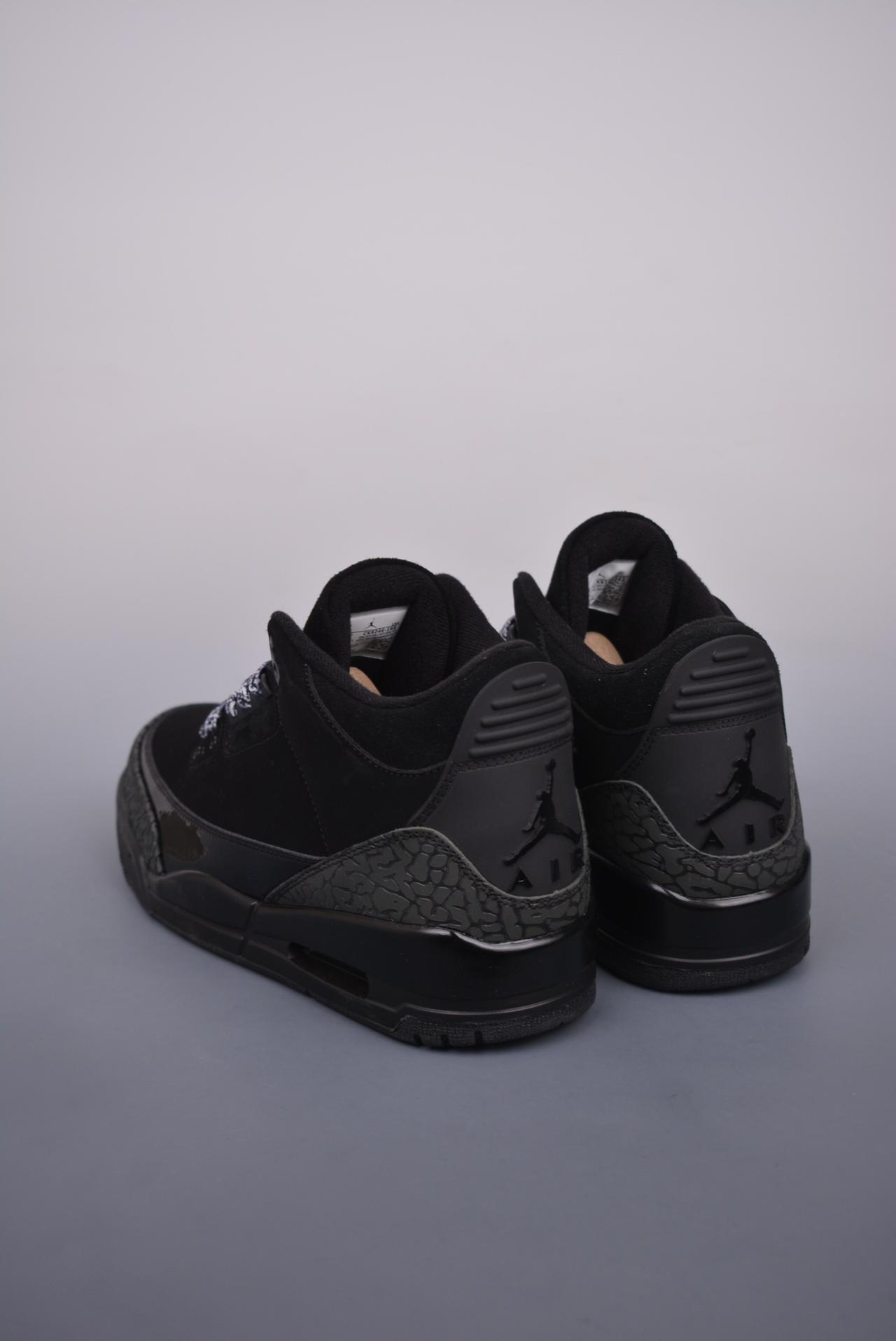 运动鞋, RO, Jordan, Air Jordan 3 Retro, Air Jordan 3, Air Jordan - Air Jordan 3 Retro Low 鞋帮高度：低帮 系列：Retro 品牌：Air Jordan 鞋子类型：运动鞋 颜色：无 货号：CK9246 168B