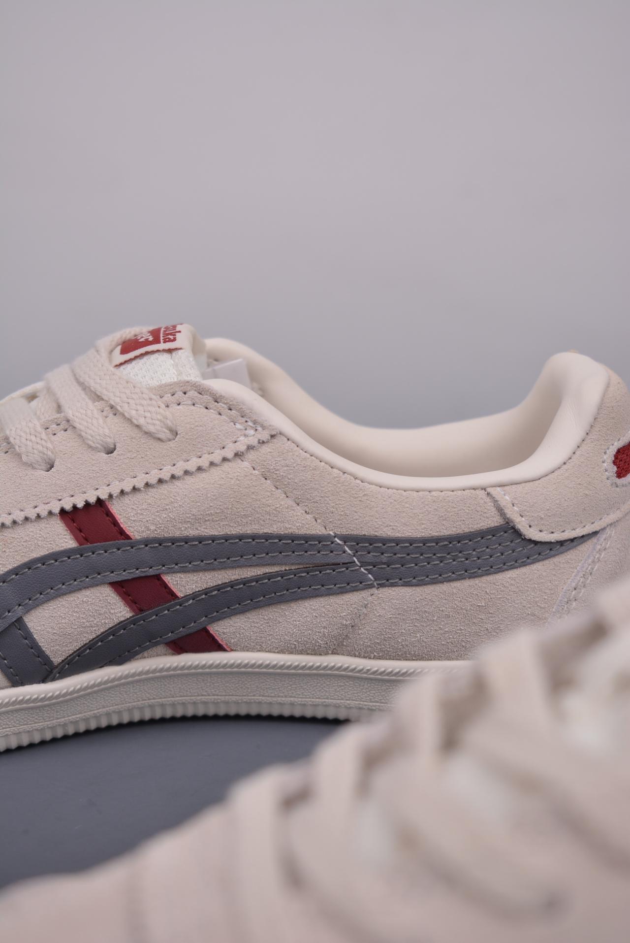 跑鞋 - Onitsuka Tiger Tokuten 休闲跑鞋 低帮 灰色 货号: 1183A907HLD