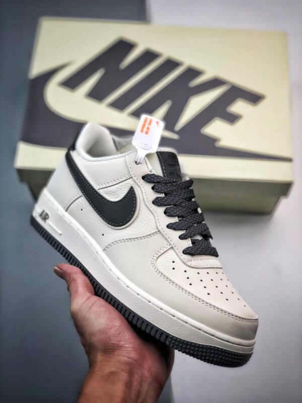 满天星, Nike Air Force 1 '07 Low, NIke Air Force 1 '07, Nike Air Force 1, Nike, Air Force 1 - Nike Air Force 1 '07 Low 米黑满天星 低帮鞋 黑色 货号：GL6835-013