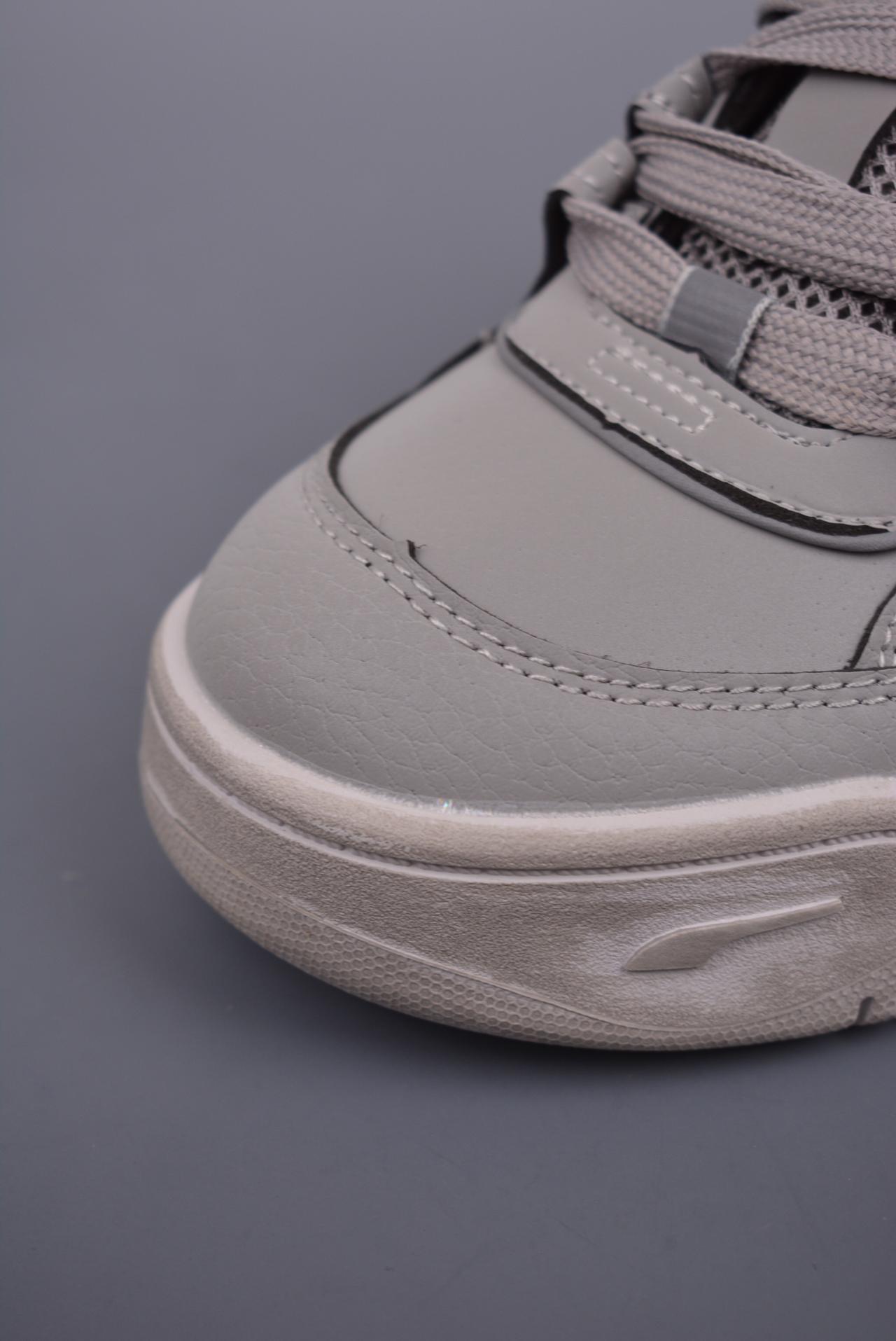 运动鞋, 板鞋, 休闲板鞋, PUMA - PUMA  Night Rider
彪马 防滑耐磨低帮休闲板鞋
设计灵感源自90及00一代的滑板运动文化
简约又不失设计巧思的帅气风格让它轻松驾驭日常休闲或滑板场合
运动兼具匠心 细节彰显品质
衬垫边缘以提供支撑和灵活性
强化鞋头以承受持续的磨损
耐磨性强 稳定性高 抓地更牢 不易打滑
官方货号: 390738 01LF
尺码: 35 36 36.5 37.5 38 38.5 39 40 40.5 41 42 42.5 43 44 45