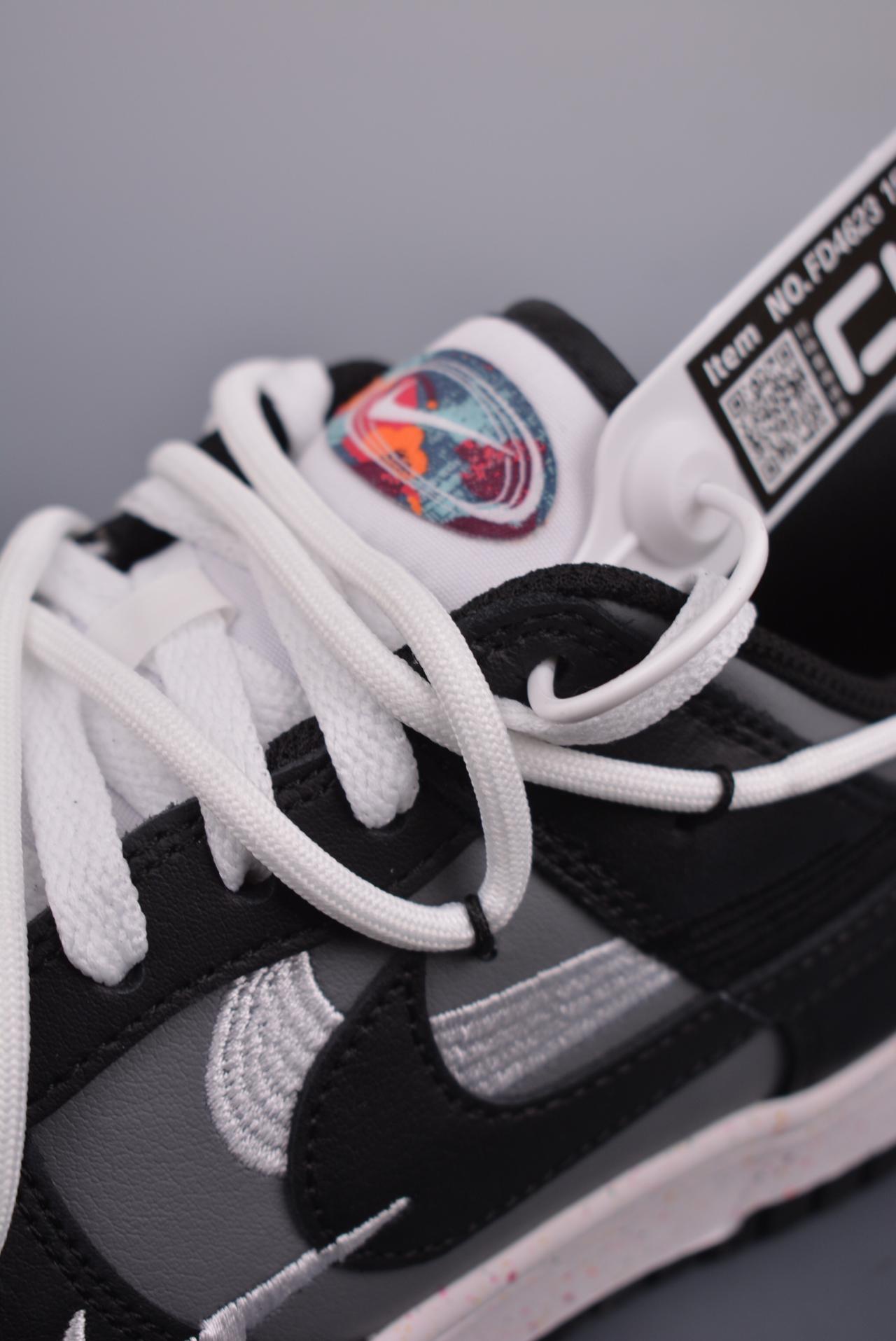 解构, SB Dunk Low, Nike SB Dunk Low, Nike, Dunk Low, Dunk - Nike SB Dunk Low 泼墨黑灰 反转三勾 鞋帮高度 低帮 颜色 黑灰 货号 FD4623