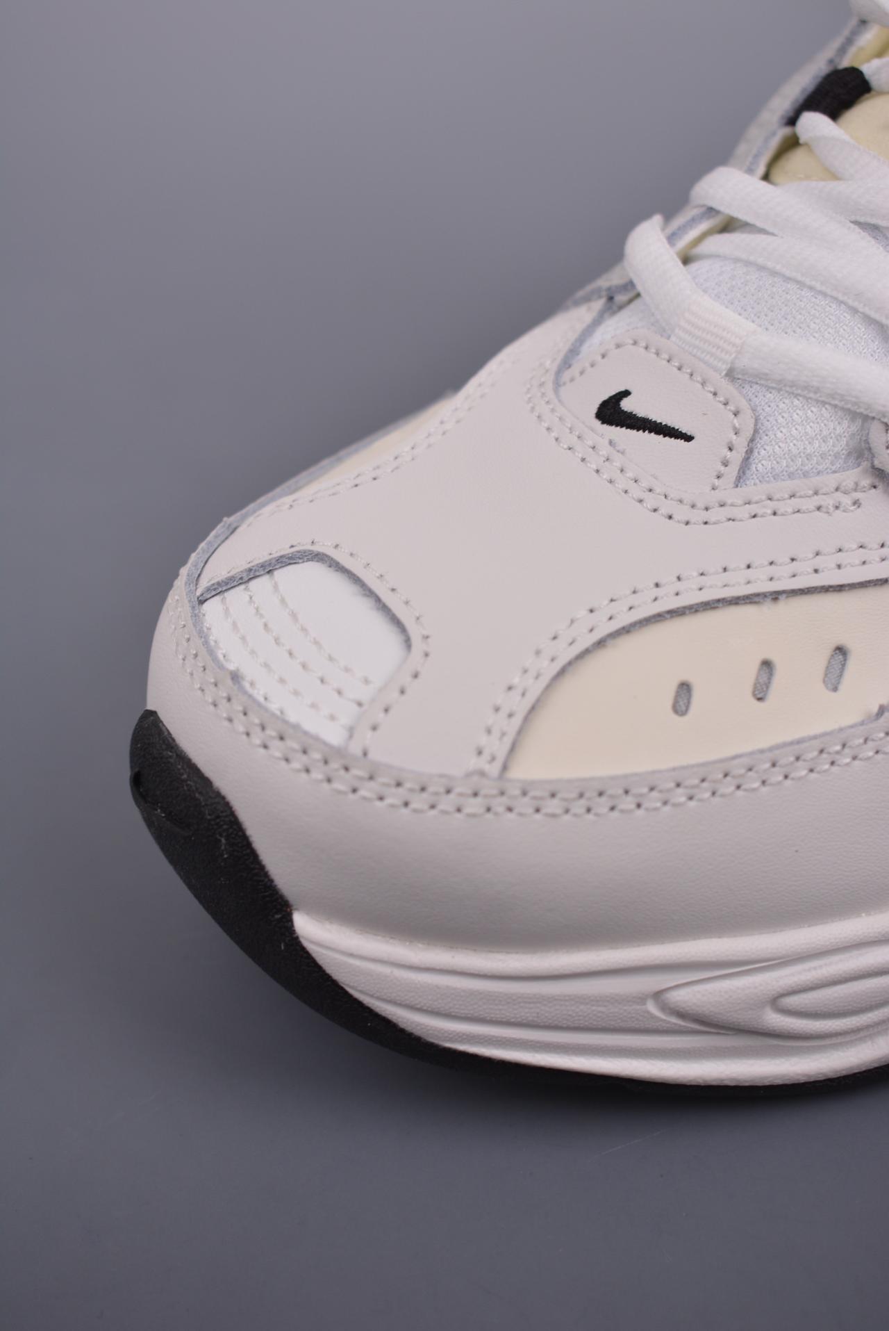 运动鞋, 服装 - Air Monarch the M2K Tekno 
客供原厂模具 指定材料
全市场唯一使用后跟定型机器 
内附专柜防尘纸，客户可直接充正销售
官方货号: AV4789 004LF
Size：35.5 36 36.5 37.5 38 38.5 39 40 40.5 41 42 42.5 43 44 44.5 45