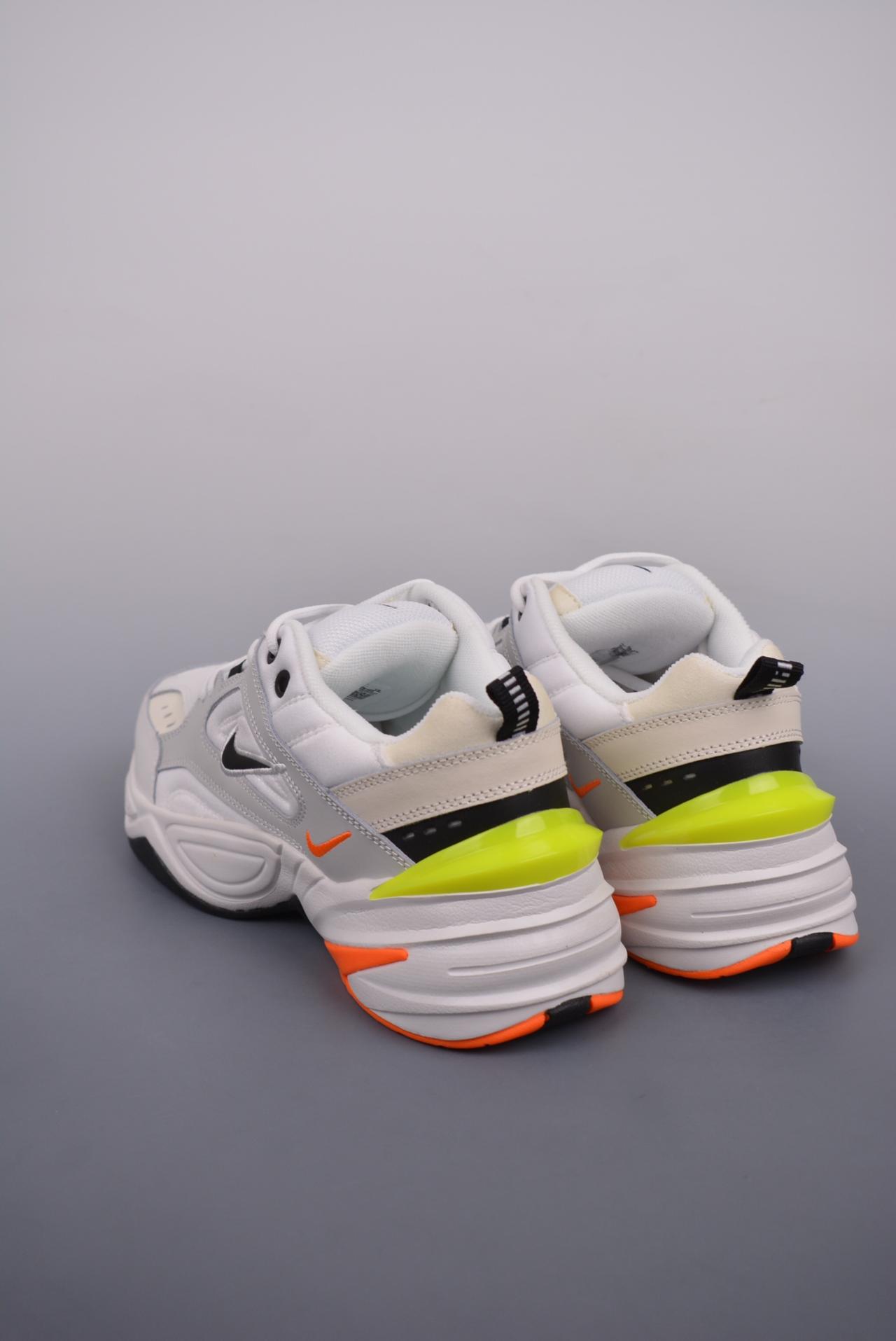 运动鞋, 服装 - Air Monarch the M2K Tekno 
客供原厂模具 指定材料
全市场唯一使用后跟定型机器 
内附专柜防尘纸，客户可直接充正销售
官方货号: AV4789 004LF
Size：35.5 36 36.5 37.5 38 38.5 39 40 40.5 41 42 42.5 43 44 44.5 45