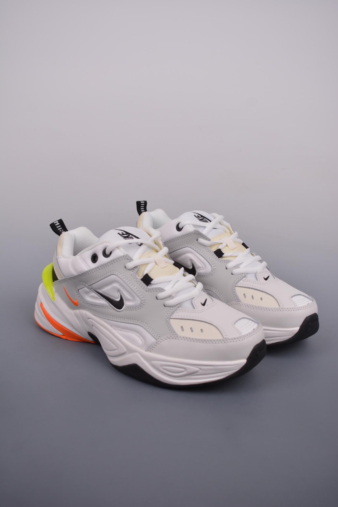 运动鞋, 服装 - Air Monarch the M2K Tekno 
客供原厂模具 指定材料
全市场唯一使用后跟定型机器 
内附专柜防尘纸，客户可直接充正销售
官方货号: AV4789 004LF
Size：35.5 36 36.5 37.5 38 38.5 39 40 40.5 41 42 42.5 43 44 44.5 45