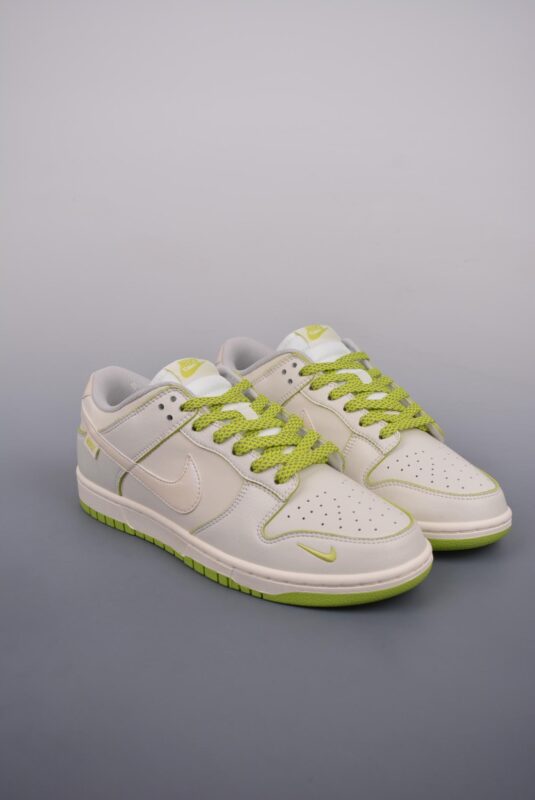 篮球鞋, 球鞋, SB Dunk Low, Nike SB Dunk Low, Nike, Dunk Low, Dunk - Nike SB Dunk Low 高帮篮球鞋 珠光绿 鞋款货号：KK0517 008JS