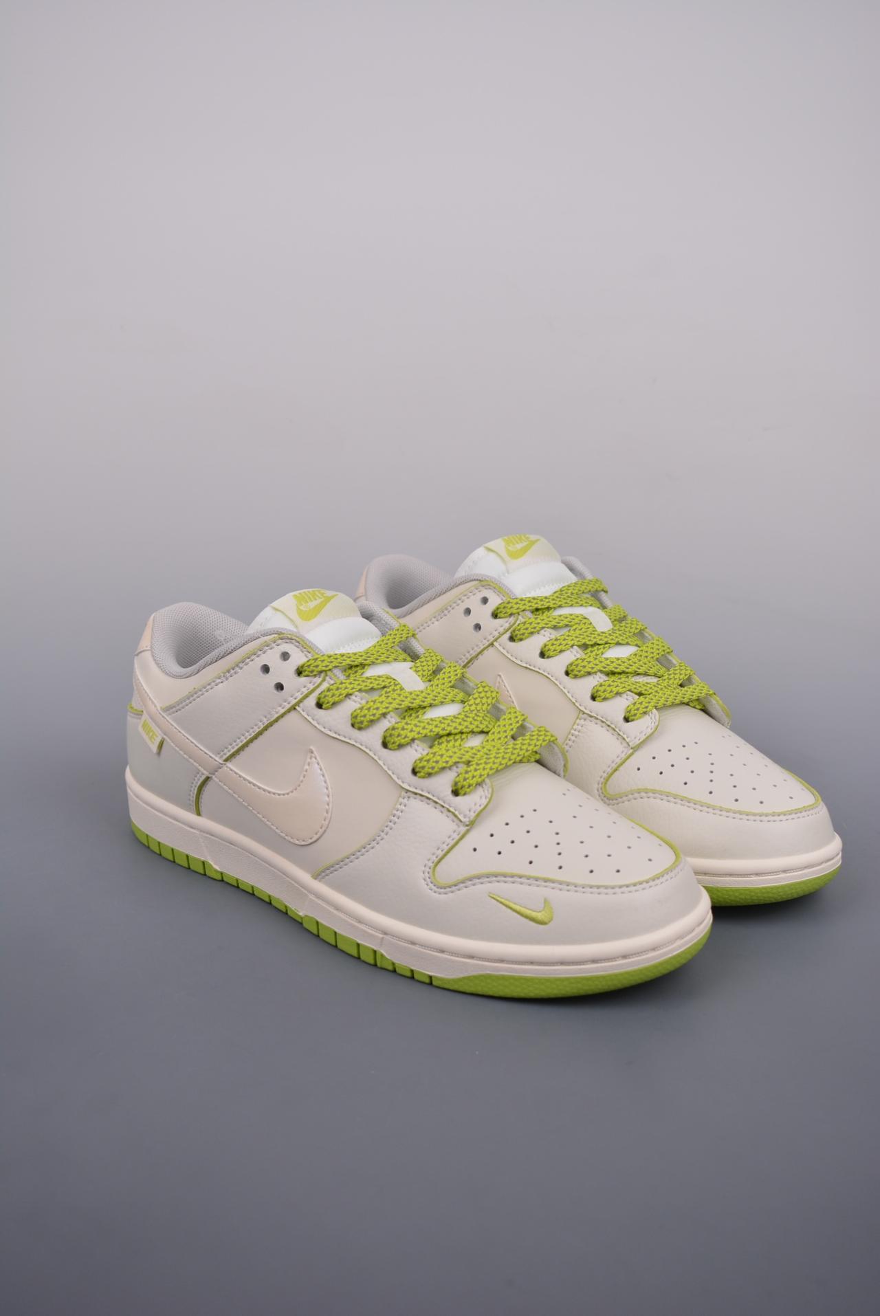 篮球鞋, 球鞋, SB Dunk Low, Nike SB Dunk Low, Nike, Dunk Low, Dunk - Nike SB Dunk Low 高帮篮球鞋 珠光绿 鞋款货号：KK0517 008JS