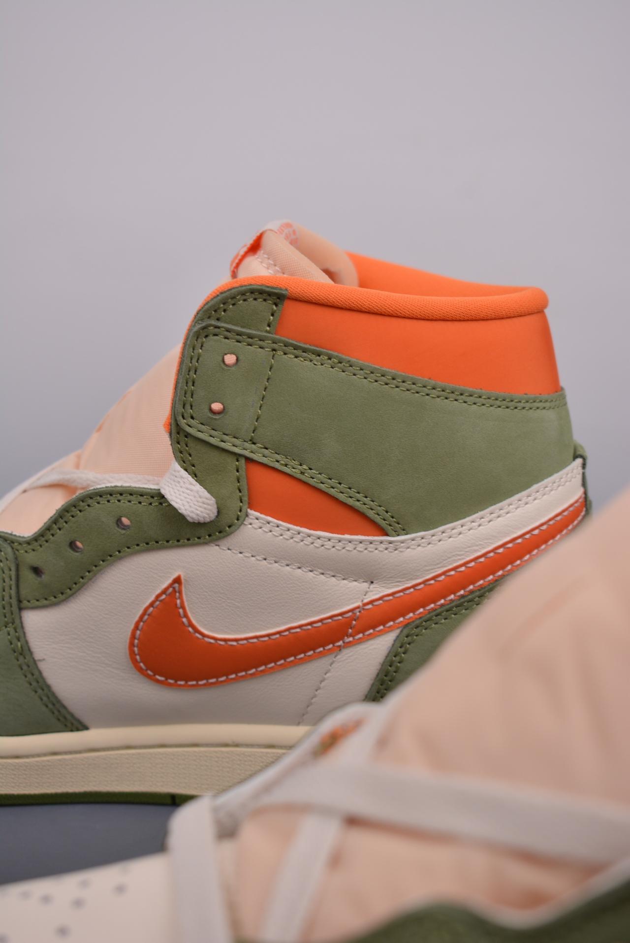 篮球鞋, 球鞋, RO, Celadon, Air Jordan 1 Retro, Air Jordan 1, Air Jordan - Air Jordan 1 Retro Celadon 高帮篮球鞋 橙绿脚趾 货号：FB9934 300CF
