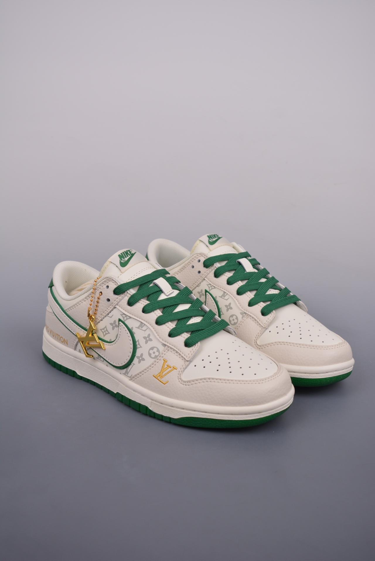 SB Dunk Low, Nike SB Dunk Low, Nike, Dunk Low, Dunk - Nike SB Dunk Low LV联名