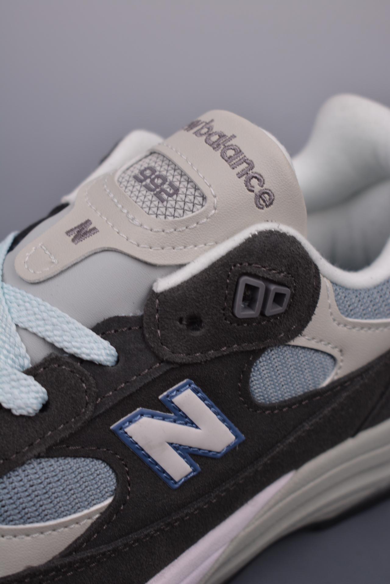 运动鞋, 老爹鞋, New Balance - New Balance W992 系列 缓震休闲运动老爹鞋 高帮 红色 官方货号: M992KTJ