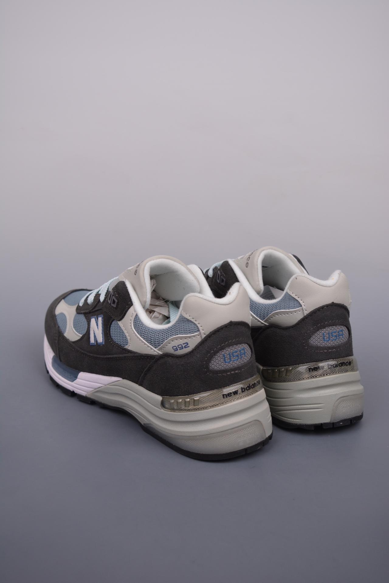 运动鞋, 老爹鞋, New Balance - New Balance W992 系列 缓震休闲运动老爹鞋 高帮 红色 官方货号: M992KTJ