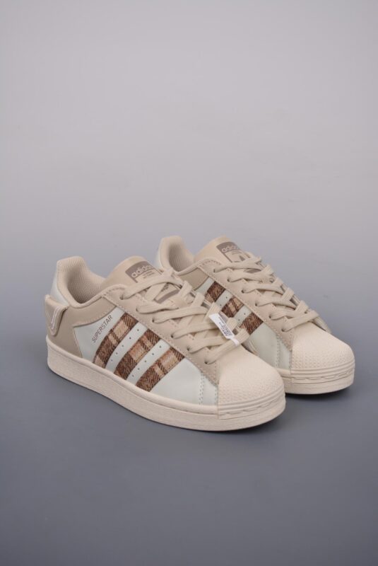 板鞋, 小白板鞋, SUPERSTAR W, Originals SUPERSTAR W, adidas originals Superstar, adidas Originals, adidas - Adidas Originals SUPERSTAR W 经典小白板鞋 高帮 白色 货号: IG3004WX