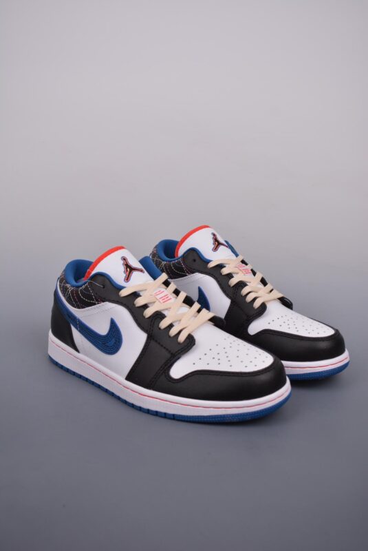 板鞋, 休闲板鞋, Jordan, Air Jordan 1 Low, Air Jordan 1, Air Jordan - Air Jordan 1 Low 黑白蓝脚趾

全称：Air Jordan 1 Low 黑白蓝脚趾 乔1低帮休闲板鞋

品牌：Air Jordan
系列：1
鞋子类型：低帮休闲板鞋
鞋帮高度：低帮
颜色：黑白蓝
货号：FV3622 141V