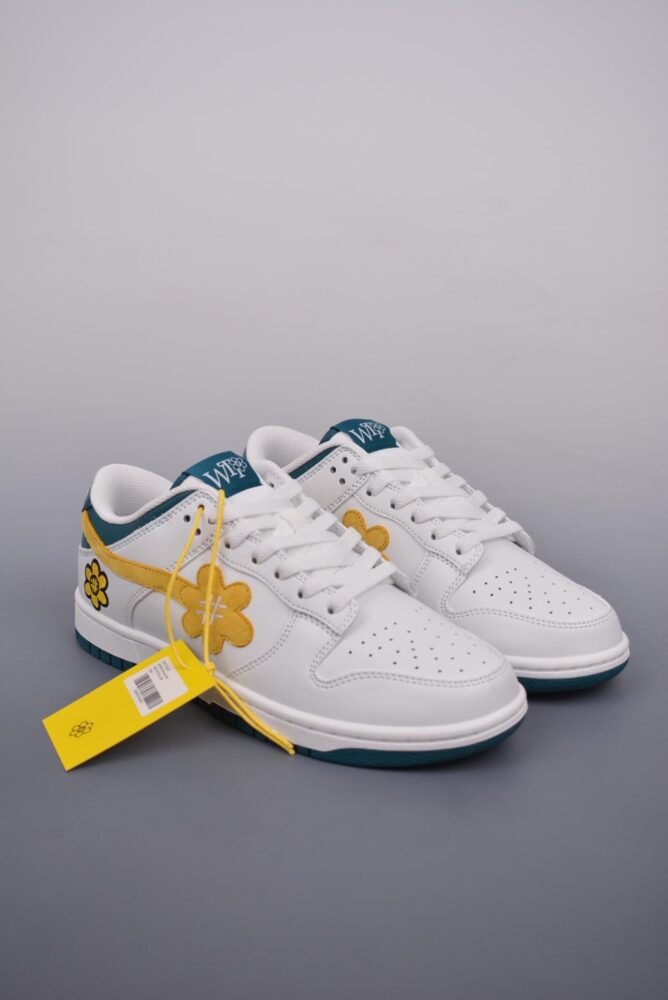 运动鞋, RO, KD, Dunk Low, Dunk - Wtp Water The Plant 1.0 Dunk Low 鞋子是这段内容中提取出来的全称。