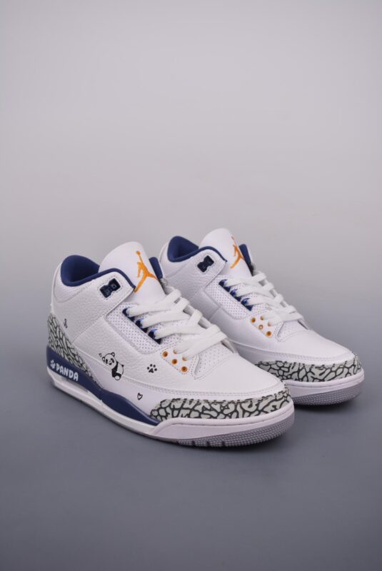 运动鞋, RO, Jordan, Air Jordan 3 Retro, Air Jordan 3, Air Jordan - Air Jordan 3 Retro Low 特殊手绘
【地表最强性价比版本 完美清洁度】
最高工艺复刻 原装无色差修正
#原楦原纸板开发 纯正三代版型
#原底真实气垫 回弹反馈充足
完美鞋楦打造 市面最高工艺
官方货号: CT8532 148SL
尺码：36 36.5 37.5 38 38.5 39 40 40.5 41 42 42.5 43 44 44.5 45 46