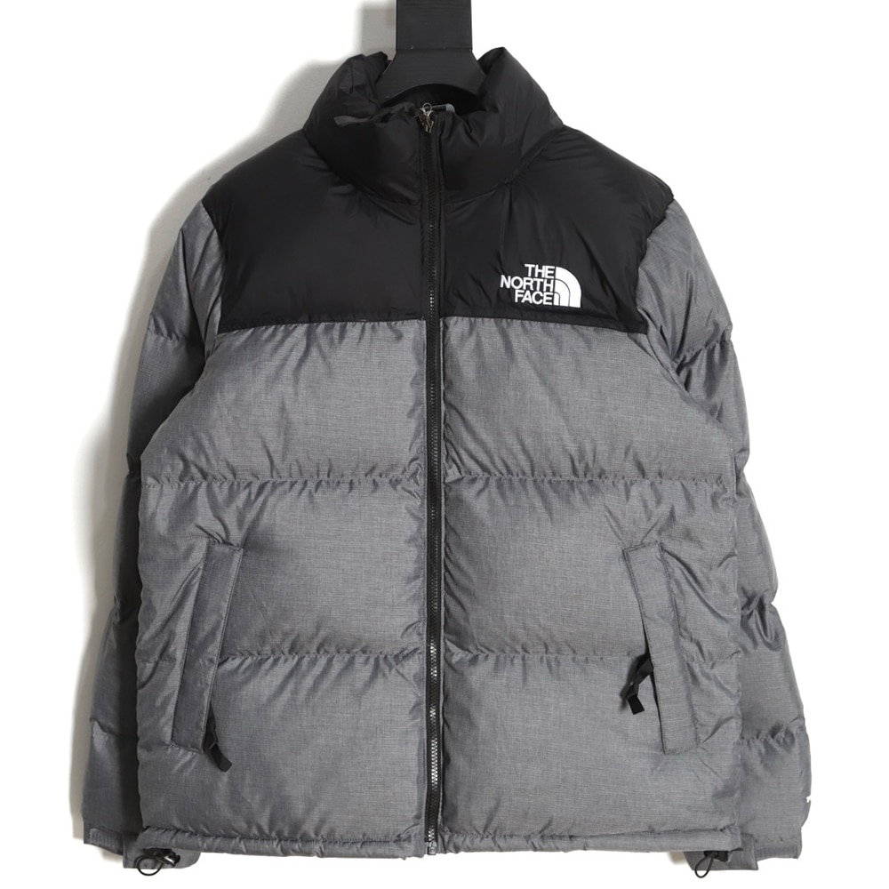 The North Face 1996 Nuptse 经典羽绒服