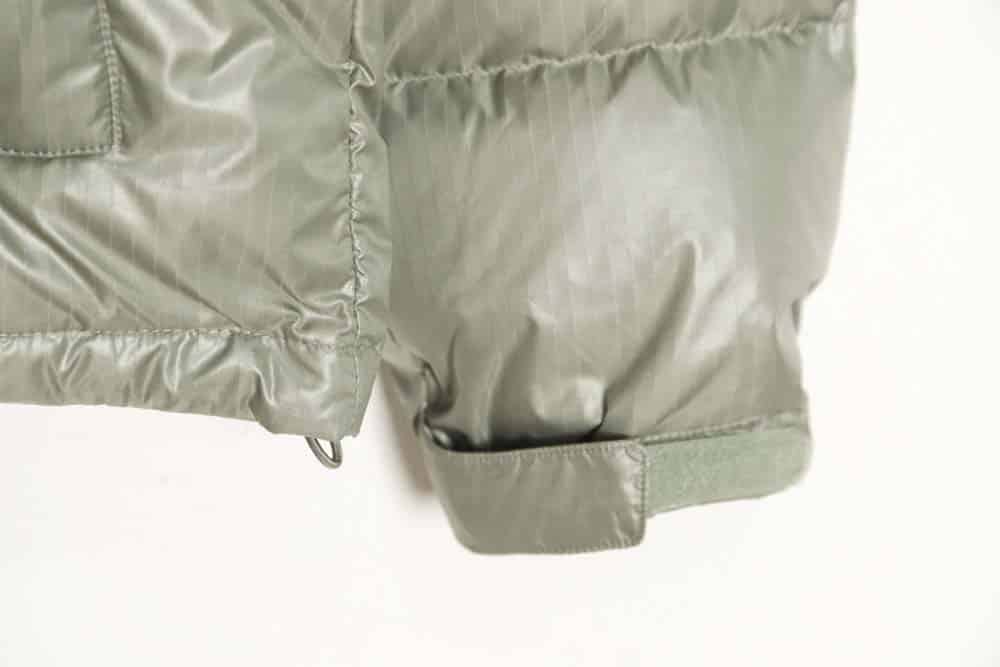 The North Face TNF 23FW 新款 nuptse 1996 光面臂章大格子羽绒服_CM_1