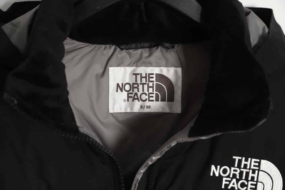 The North Face TNF 23FW 新款 nuptse 1996 光面臂章大格子羽绒服_CM_3
