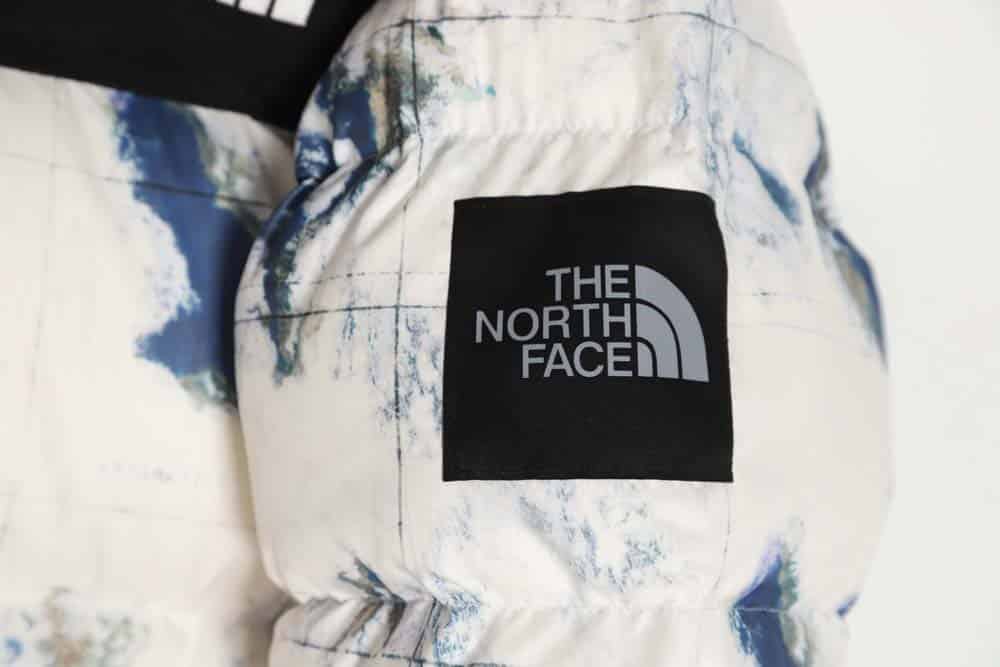 The North Face TNF North Face Nuptse 1996 大格子地球印花羽绒服