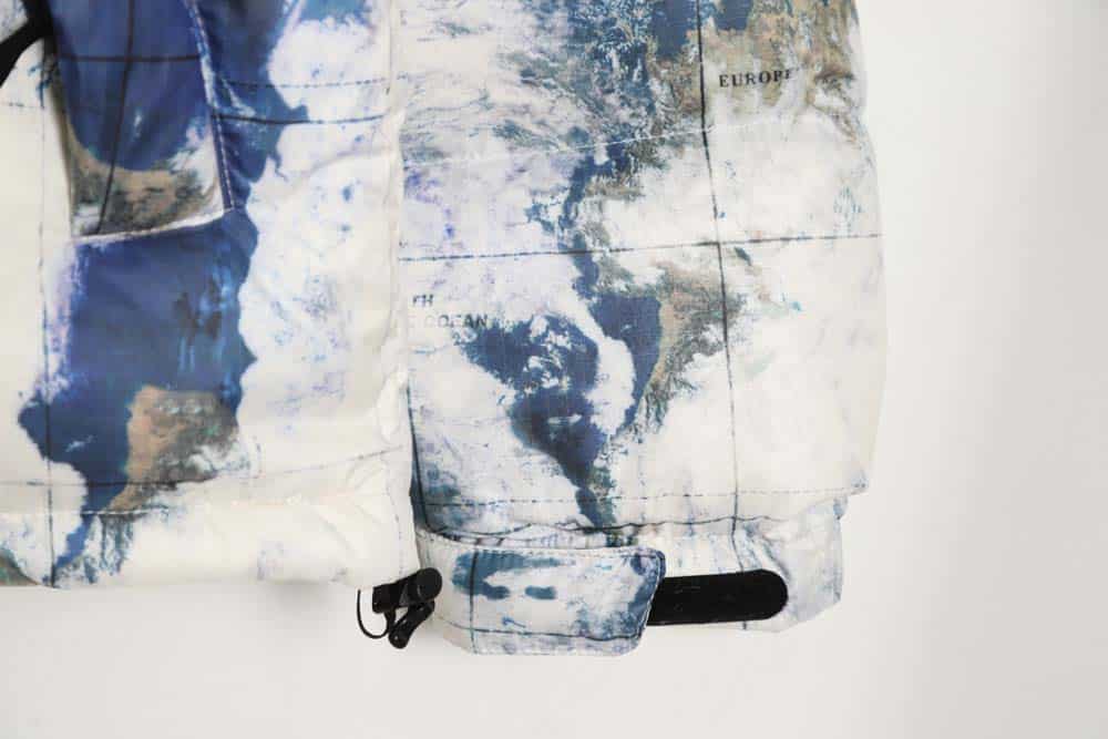 The North Face TNF North Face Nuptse 1996 大格子地球印花羽绒服