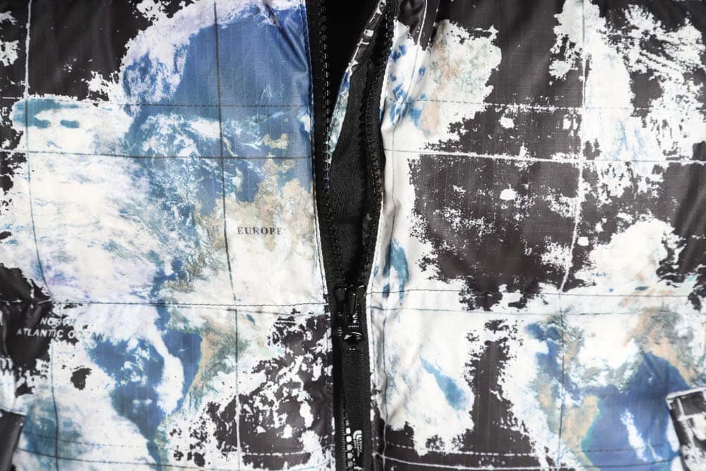 The North Face TNF North Face Nuptse 1996 大格子地球印花羽绒服_CM_1