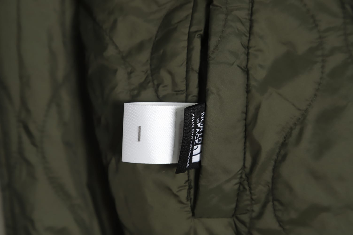 The North Face 22FW 双面穿葫芦纹棉服外套 The North Face 22FW 双面穿葫芦纹棉服外套