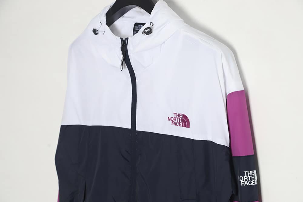 The North Face 23SS 拼色连帽风衣夹克